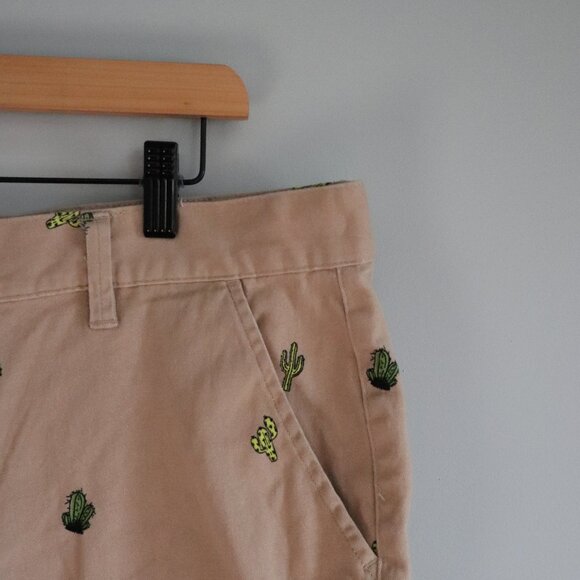 Raw Yarn Industries Stretch Twill 36 Cotton Lightweight Cactus Chino Shorts - Picture 4 of 11